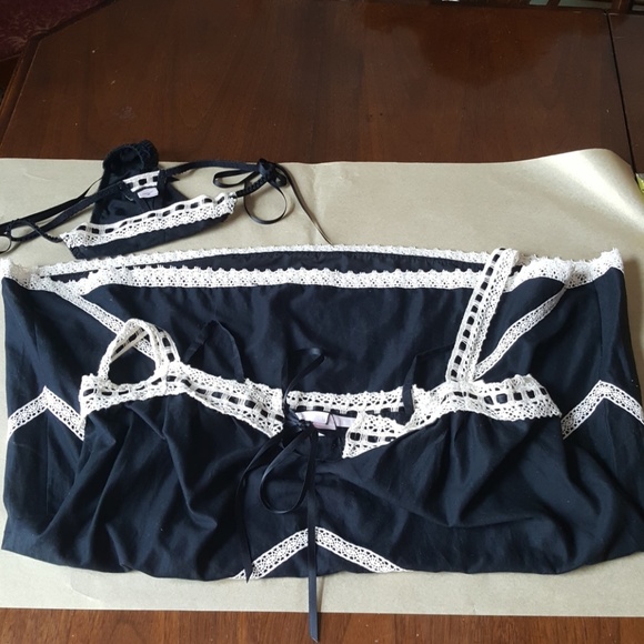 09:12 - Vintage Victoria's Secret Lingerie Set - Picture 5 of 8